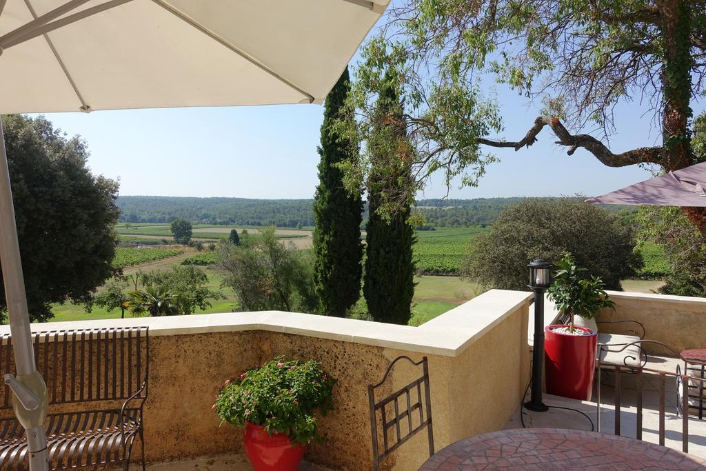 Le Grand Saint Paul Bed & Breakfast Rognes Exterior photo