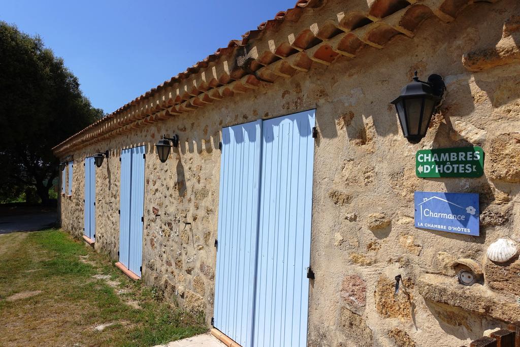 Le Grand Saint Paul Bed & Breakfast Rognes Exterior photo